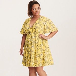 Torrid floral wrap dress